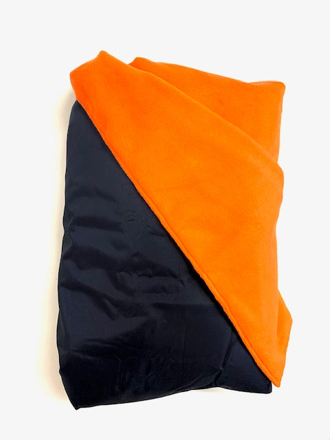 NA Wearable Blanket