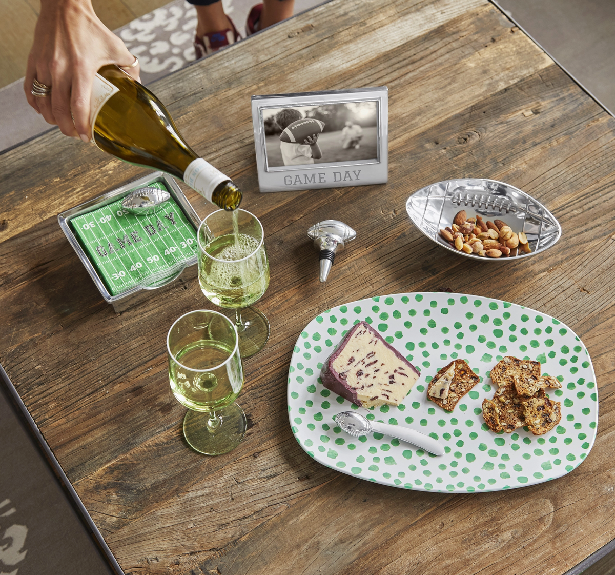 Kelly Green Dotty Platter by Mariposa